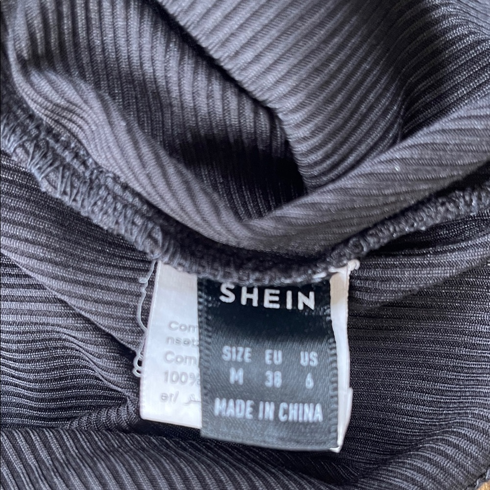 SHEIN Black Ribbed Tank Top - Picture 3 of 4